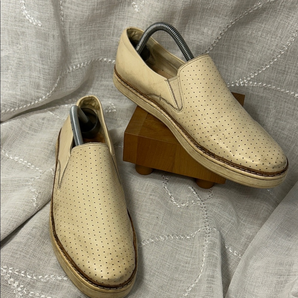 UGG leather slip on loafers